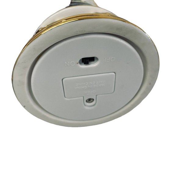 Thomas Kinkade 2004 Rock Lighthouse Battery Operated Light Ceramic Blue 8" - Picture 8 of 10